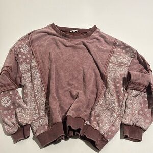 Easel Antique Rose Bandana Paisley Mineral Washed Pullover